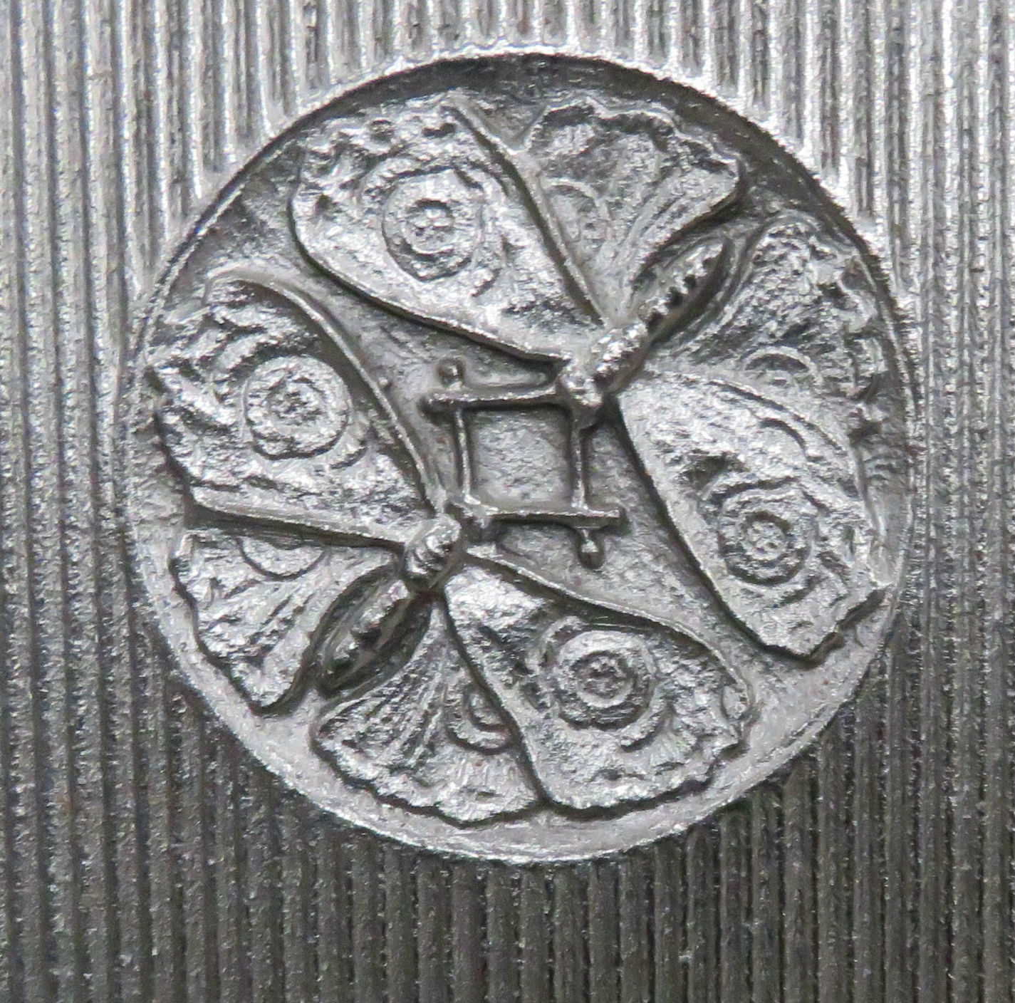 Jeckyll insignia.jpg