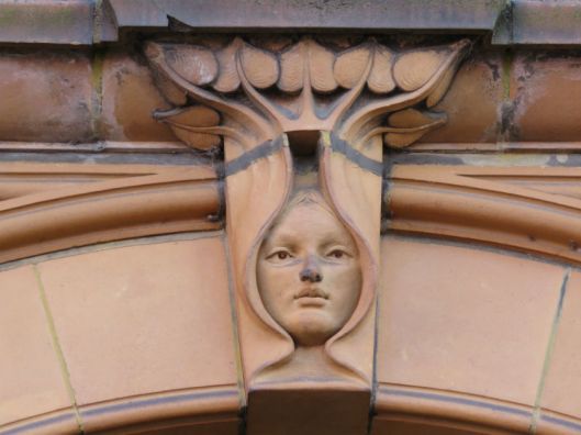 Face Hippodrome_1.jpg