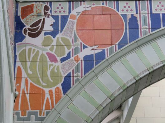 Neatby_female figure_1.jpg