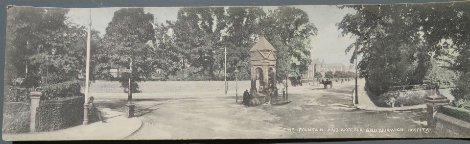 Boileau fountain panorama_1.jpg