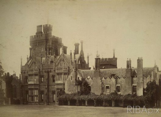 Costessey Hall RIBA7018.jpg