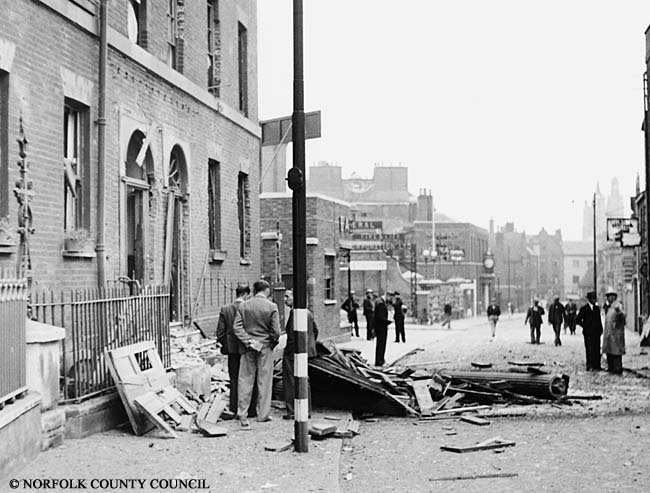 surrey st (c) PictureNorfolk.jpg