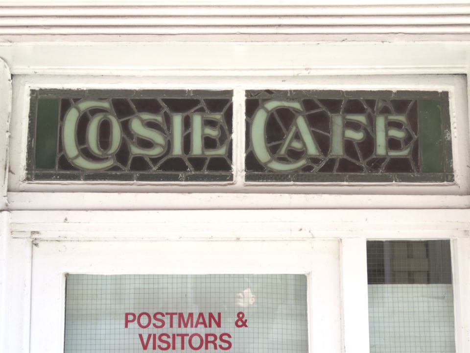 CosieCafe_A.jpg