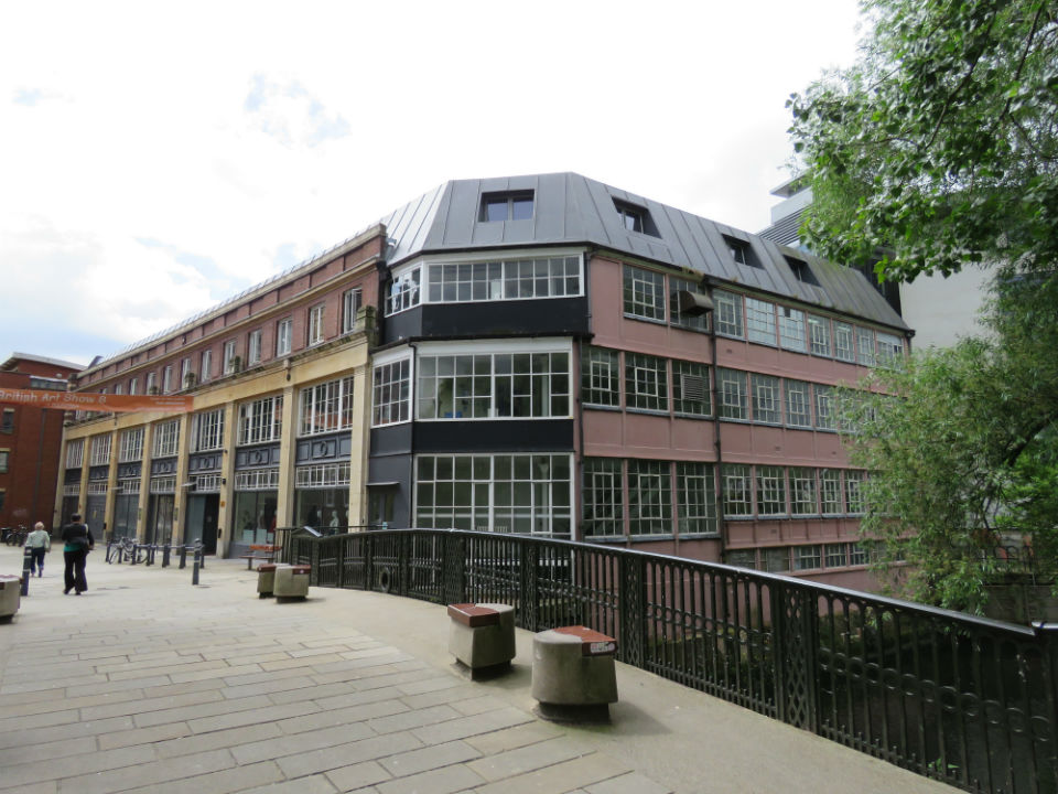 Guntons Building.jpg