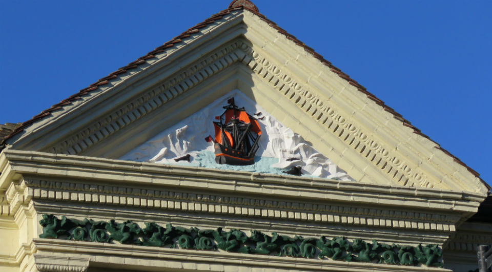 CromerPediment.JPG