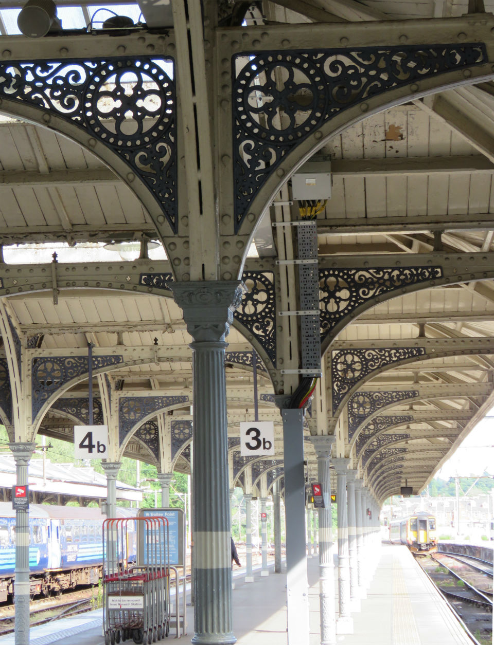 Norwich Thorpe station.JPG