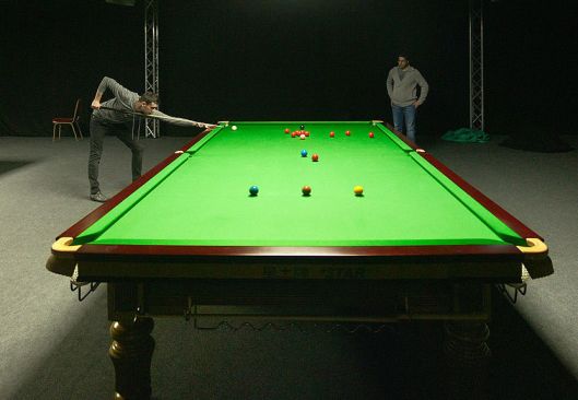 1024px-Snooker_table_selby.jpeg